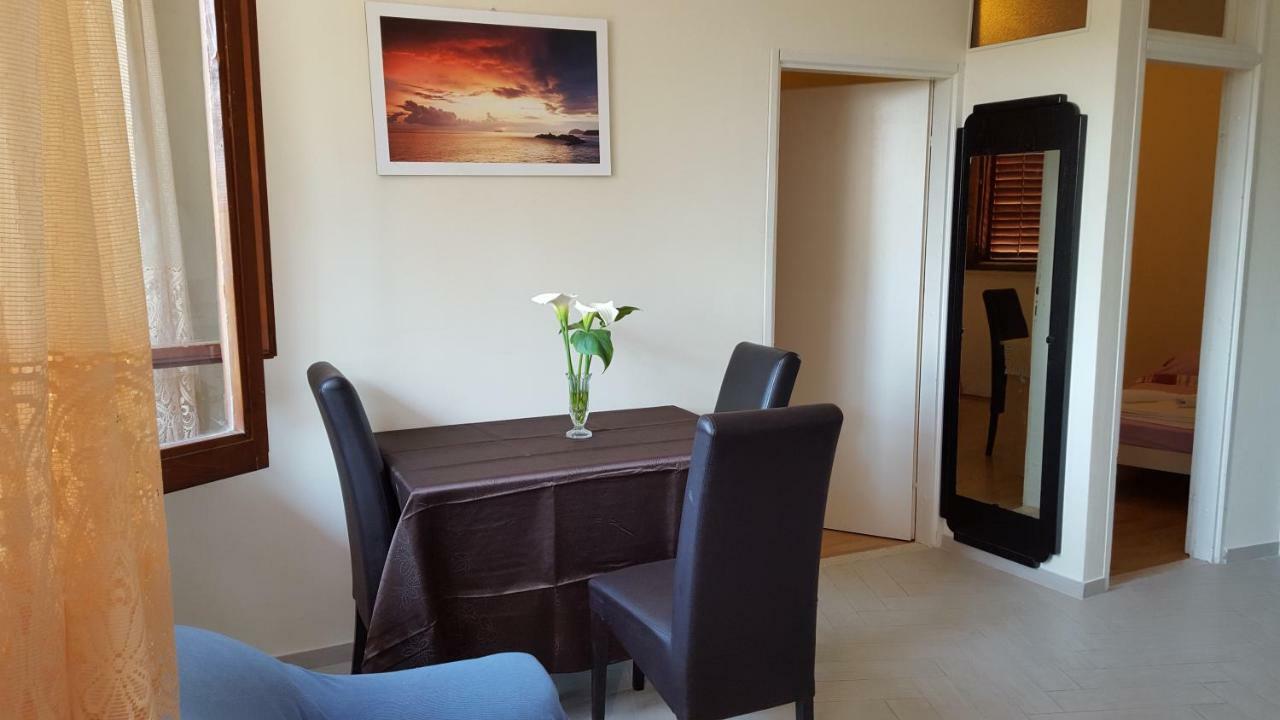 Tony Apartment *